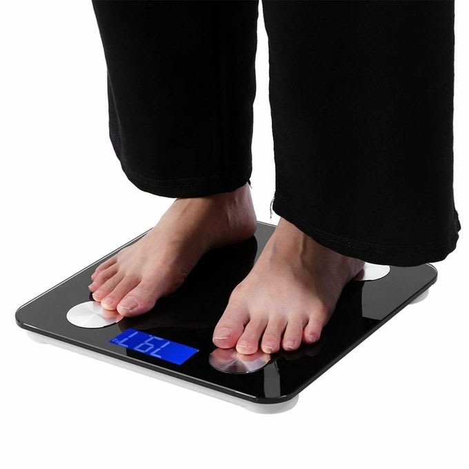 TECHNOSWISS SS2013 PESE PERSONNE BALANCE NUMERIQUE